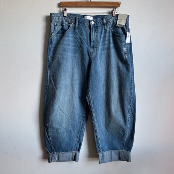 NWT GAP High-rise Cuffed Barrel Jeans - Picture 1 of 10